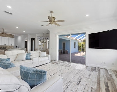 2202 Grove Drive - Photo Thumbnail 20