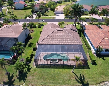 2202 Grove Drive - Photo Thumbnail 44