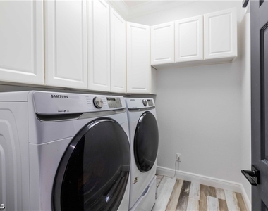 2202 Grove Drive - Photo Thumbnail 32