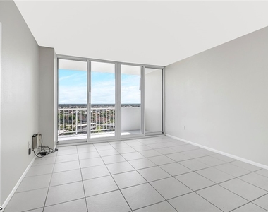 140 Seaview Ct Seaview Court - Photo Thumbnail 5