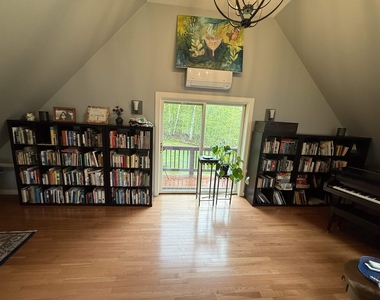 808 South End - Photo Thumbnail 17