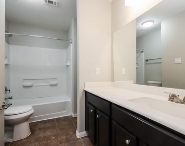 261 Kellyn Court - Photo Thumbnail 8