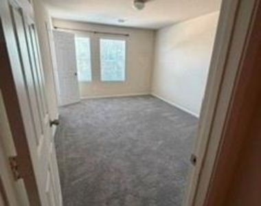 18607 Windy Stone Drive - Photo Thumbnail 17