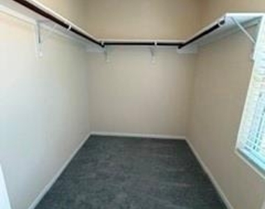 18607 Windy Stone Drive - Photo Thumbnail 18