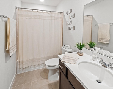 4604 Spoon Bill Cove Drive - Photo Thumbnail 9