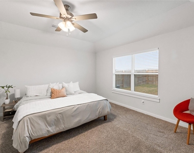 4604 Spoon Bill Cove Drive - Photo Thumbnail 12