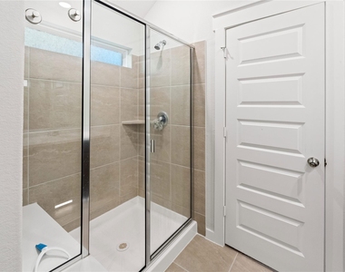 4604 Spoon Bill Cove Drive - Photo Thumbnail 15
