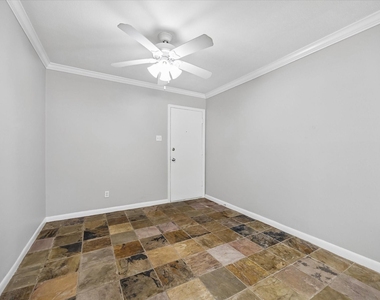 3618 Garrott Street - Photo Thumbnail 4