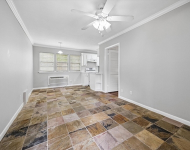 3618 Garrott Street - Photo Thumbnail 5