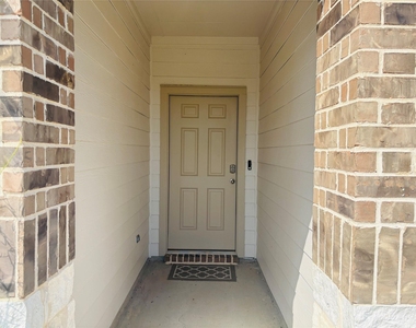 31726 Sutton Meadows Lane - Photo Thumbnail 4