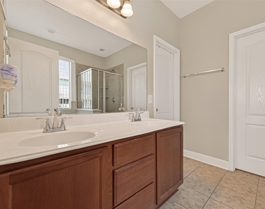 4418 Brinton Saddle Lane - Photo Thumbnail 16