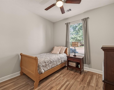 4418 Brinton Saddle Lane - Photo Thumbnail 18