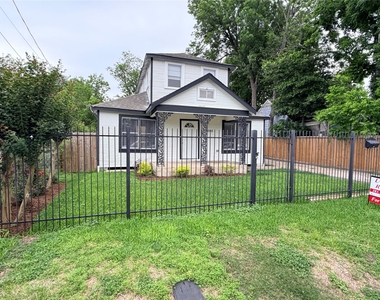 4103 Delhi Street - Photo Thumbnail 2