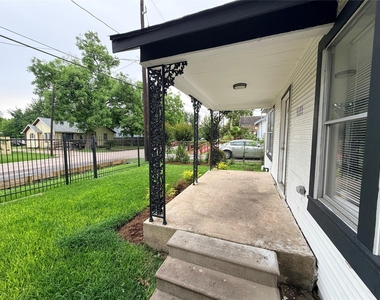 4103 Delhi Street - Photo Thumbnail 3