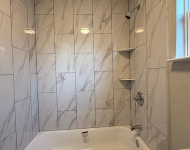 4103 Delhi Street - Photo Thumbnail 15