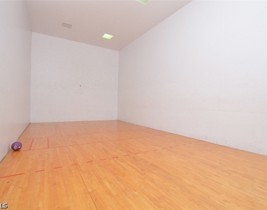 1240 Wildwood Lakes Boulevard - Photo Thumbnail 23