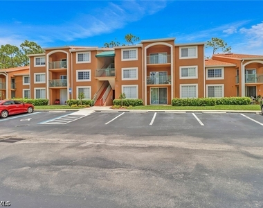 1240 Wildwood Lakes Boulevard - Photo Thumbnail 13