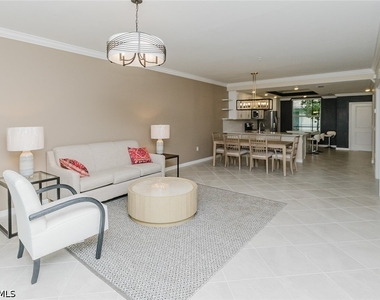 5467 Double Eagle Circle - Photo Thumbnail 6