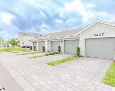 5467 Double Eagle Circle - Photo Thumbnail 36