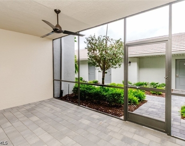 5467 Double Eagle Circle - Photo Thumbnail 5