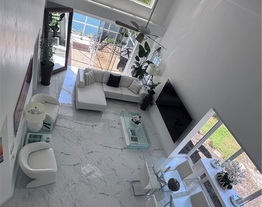 11762 Quail Village Way - Photo Thumbnail 2