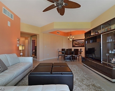 315 Dunes Boulevard - Photo Thumbnail 3