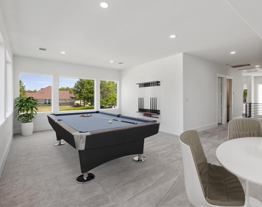 114 Bentwood Dr - Photo Thumbnail 16