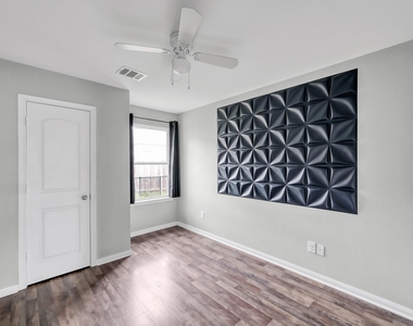 16618 E Hammon - Photo Thumbnail 16