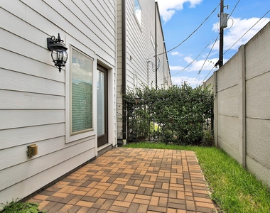 1221 Bonner Street - Photo Thumbnail 30