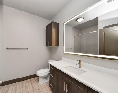 5454 Washington St Avenue - Photo Thumbnail 15