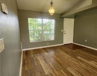 2431 Hawks Preserve Drive - Photo Thumbnail 1