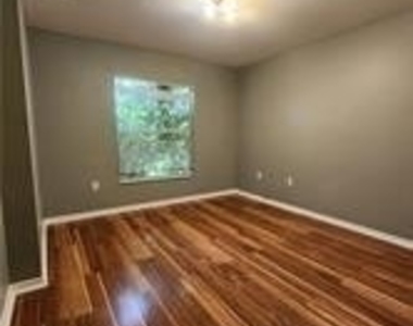 2431 Hawks Preserve Drive - Photo Thumbnail 11
