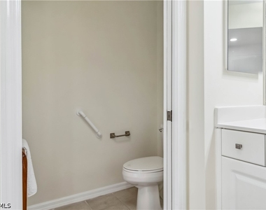 1001 Arbor Lake Drive - Photo Thumbnail 30