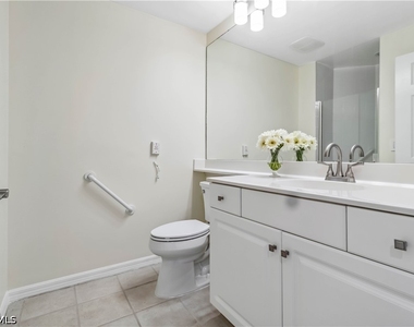 1001 Arbor Lake Drive - Photo Thumbnail 33