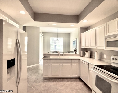 3455 Laurel Greens Lane S - Photo Thumbnail 7