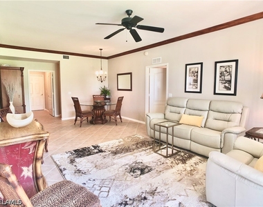 3455 Laurel Greens Lane S - Photo Thumbnail 4