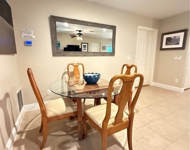 6140 Standing Oaks - Photo Thumbnail 6