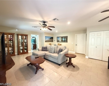 6140 Standing Oaks - Photo Thumbnail 3