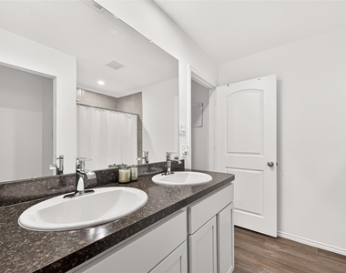 40310 Bermuda Ivy Street - Photo Thumbnail 32