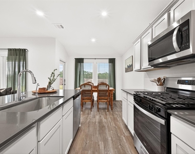 40310 Bermuda Ivy Street - Photo Thumbnail 14