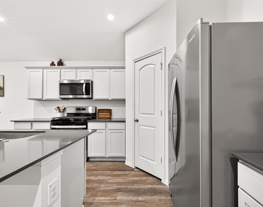 40310 Bermuda Ivy Street - Photo Thumbnail 12