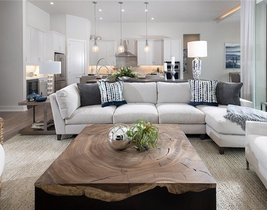 2938 Coco Lakes Drive - Photo Thumbnail 2