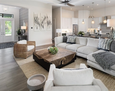 2938 Coco Lakes Drive - Photo Thumbnail 3