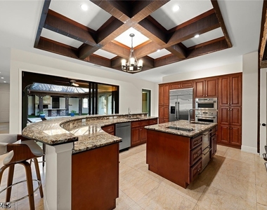2605 64th Street Sw - Photo Thumbnail 8