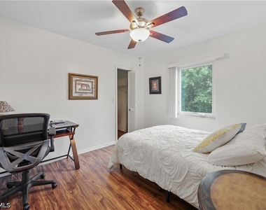 2050 W Crown Pointe Boulevard - Photo Thumbnail 17