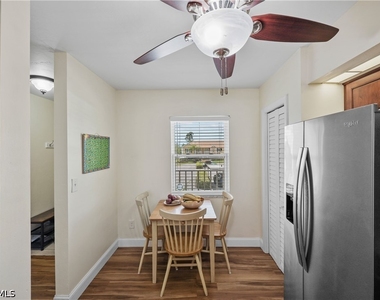 2050 W Crown Pointe Boulevard - Photo Thumbnail 9