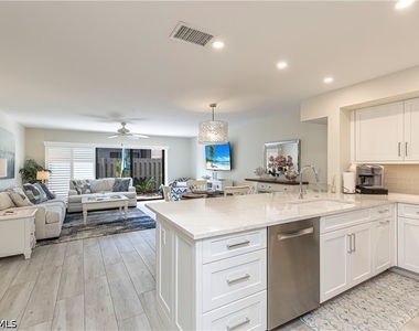 833 Meadowland Drive - Photo Thumbnail 5