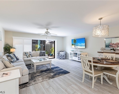 833 Meadowland Drive - Photo Thumbnail 4