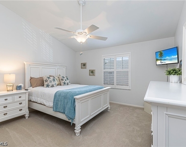 833 Meadowland Drive - Photo Thumbnail 12