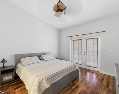 3441 Morning Lake Drive - Photo Thumbnail 11